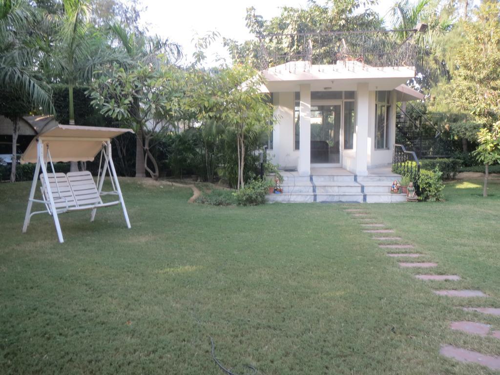 نيودلهي Green Villa Bed & Breakfast المظهر الخارجي الصورة